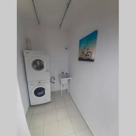 Moderno Timanfaya Apartmán *